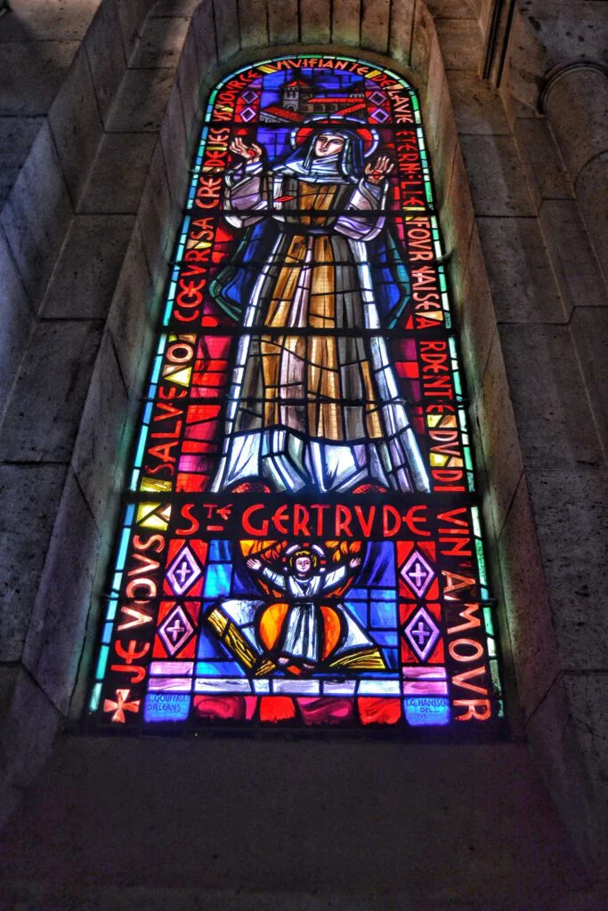 Iglesia de Saint-Pierre de Montmartre, una de las más antiguas de París