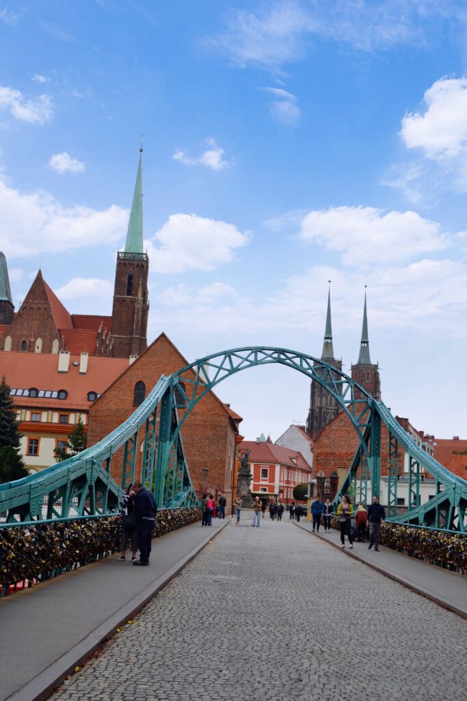 ¡Fantástica ciudad polaca! Descubre con nosotros que ver en Wroclaw (Breslavia) Nos toca disfrutar del viaje y buscar enanos.