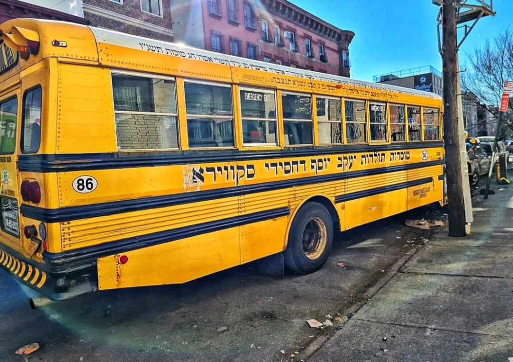 🇺🇸 (Parte 2) Barrio Williamsburg, Brooklyn Segunda parte. Historia, Habitantes, Curiosidades, Street Art. 272786225 101416879106829 1377538749696813290 N.webp 01 1024x724