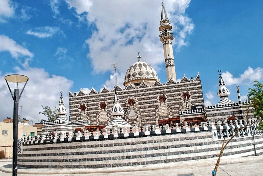 4733302236 A7d30360db B 01