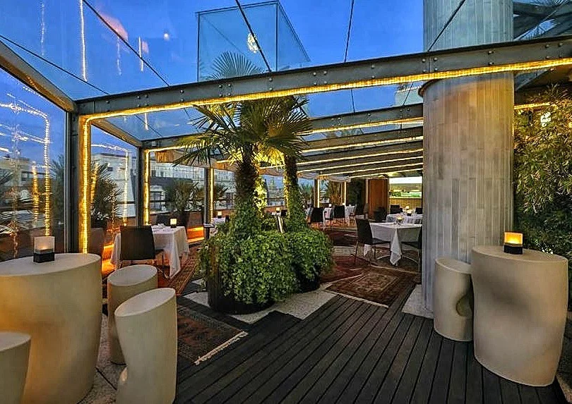 🇪🇦 Los mejores Rooftop Barcelona 🍹 Terraza Del Claris 01