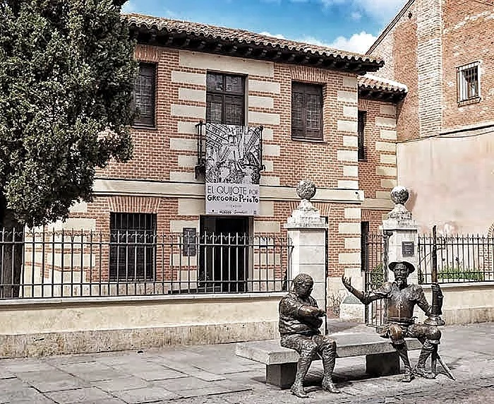 🇪🇦 El Museo Casa Natal de Cervantes 📝 Casa Cervantes 01