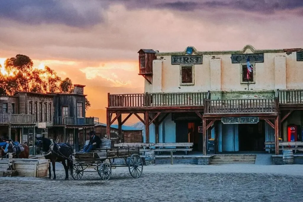 Los 10 pueblos más bonitos de Almería: descubre su encanto Los pueblos mas bonitos de Almeria. Pueblos con encanto y que ver en Almería.
