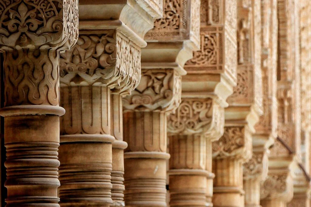 🇪🇦 (Parte 2) La Alhambra de Granada: Todo lo que Necesitas Saber Stone Carving 2420198 1280 01 1024x683