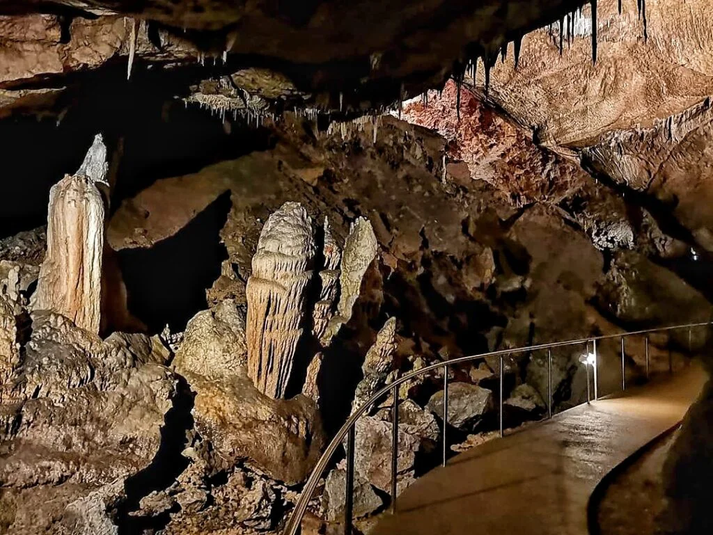 Los 10 lugares más bonitos de Hungría que no te puedes perder 307902225 3006018163021475 129757659087728765 N 01 1024x769