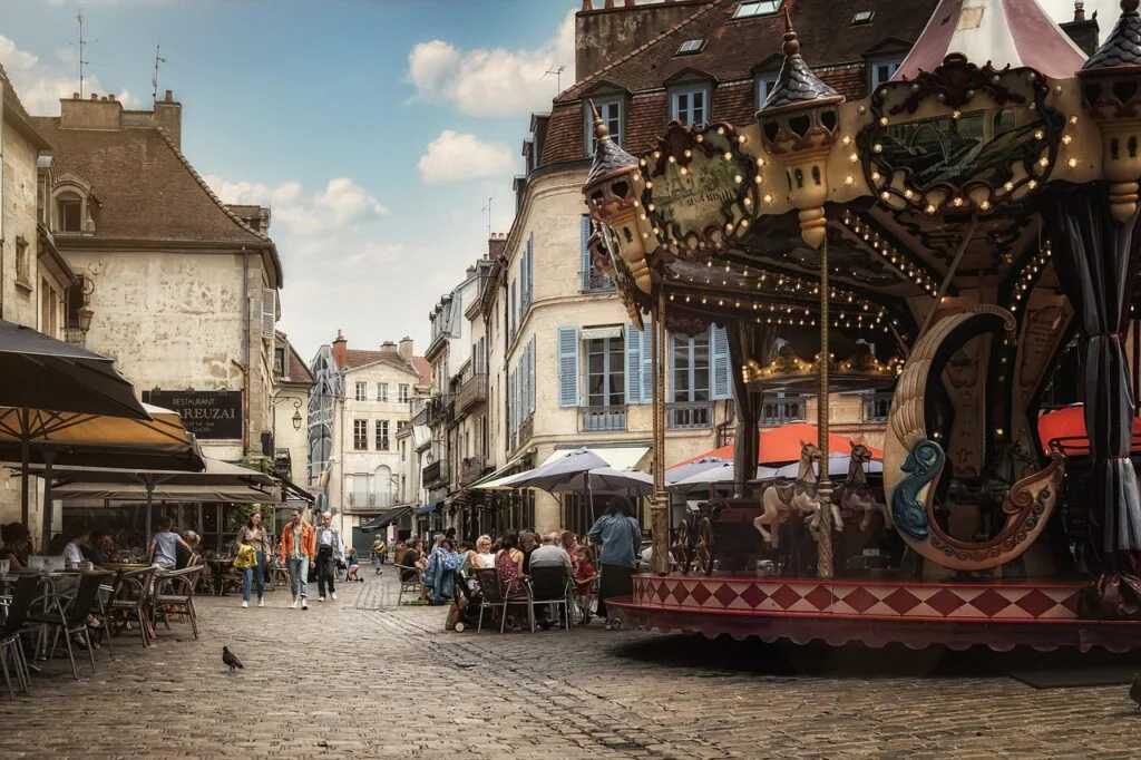 Pasea por Montmartre el barrio de pintores
