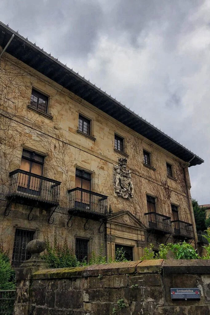 361395427 829621288511815 5776340483518337259 N 01 683x1024