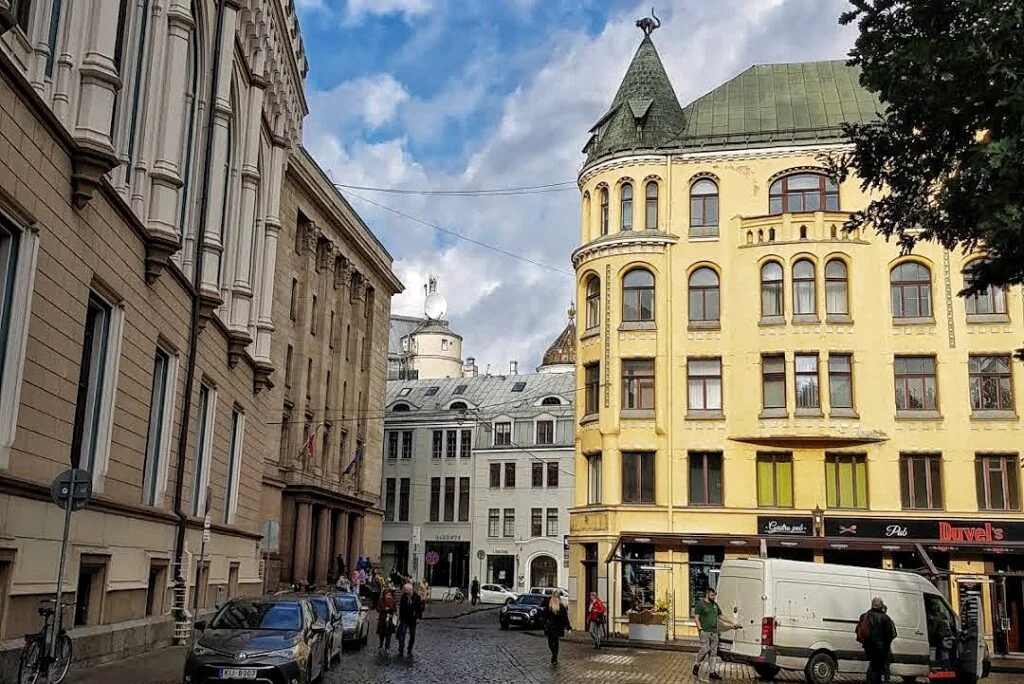 Qué ver y hacer en Riga en un día: los mejores lugares para disfrutar de la Perla del Báltico Que Ver En Riga 1 1024x684